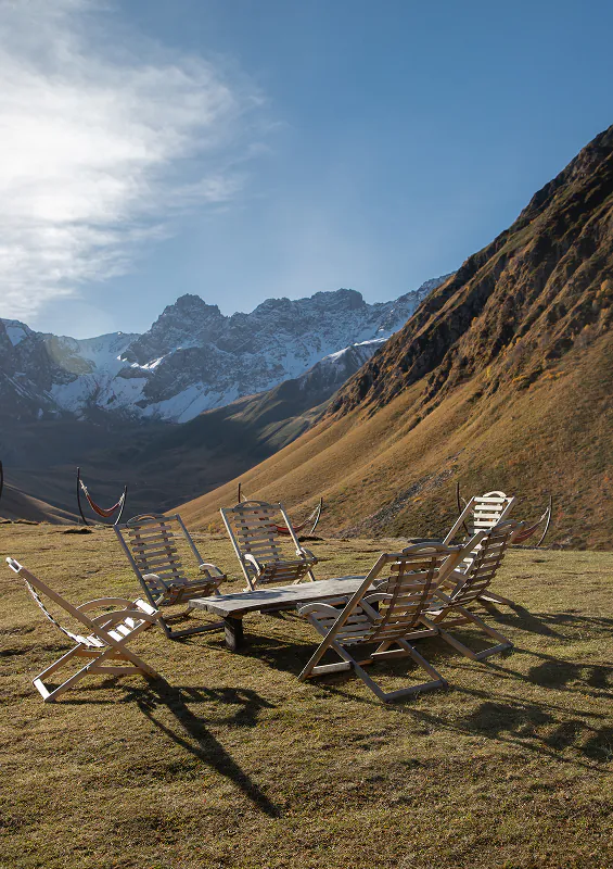 связаться с нами